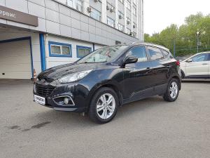 черный Hyundai ix35 2.0 AT (150 л.с.) 2011