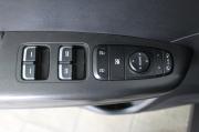 серебряный Kia Sportage 2.0 AT (150 л.с.) 4WD 2018 фото 12