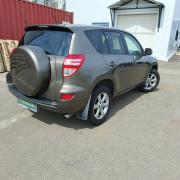 Коричневый Toyota RAV4 2.0 CVT (148 л.с.) 4WD 2011 фото 1