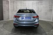 Серый Hyundai Solaris 1.6 MT (123 л.с.) 2017 фото 6