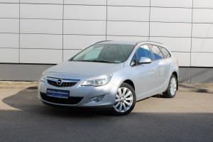 Серебряный Opel Astra 1.4 MT (140 л.с.) 2012