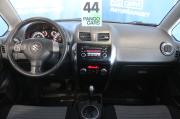 серебряный Suzuki SX4 1.6 AT (112 л.с.) 2010 фото 16