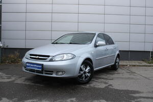 Серебряный Chevrolet Lacetti 1.6 MT (109 л.с.) 2009
