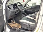 белый Hyundai Tucson 2.0 AT (150 л.с.) 2017 фото 9