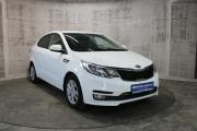 Белый Kia Rio 1.6 AT (123 л.с.) 2016 фото 2