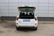 Белый Renault Koleos 2.5 CVT (171 л.с.) 4WD 2012 фото 12