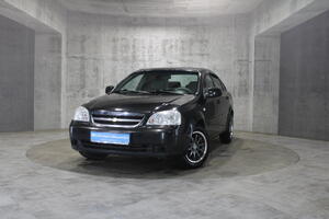 Черный Chevrolet Lacetti 1.4 MT (95 л.с.) 2011