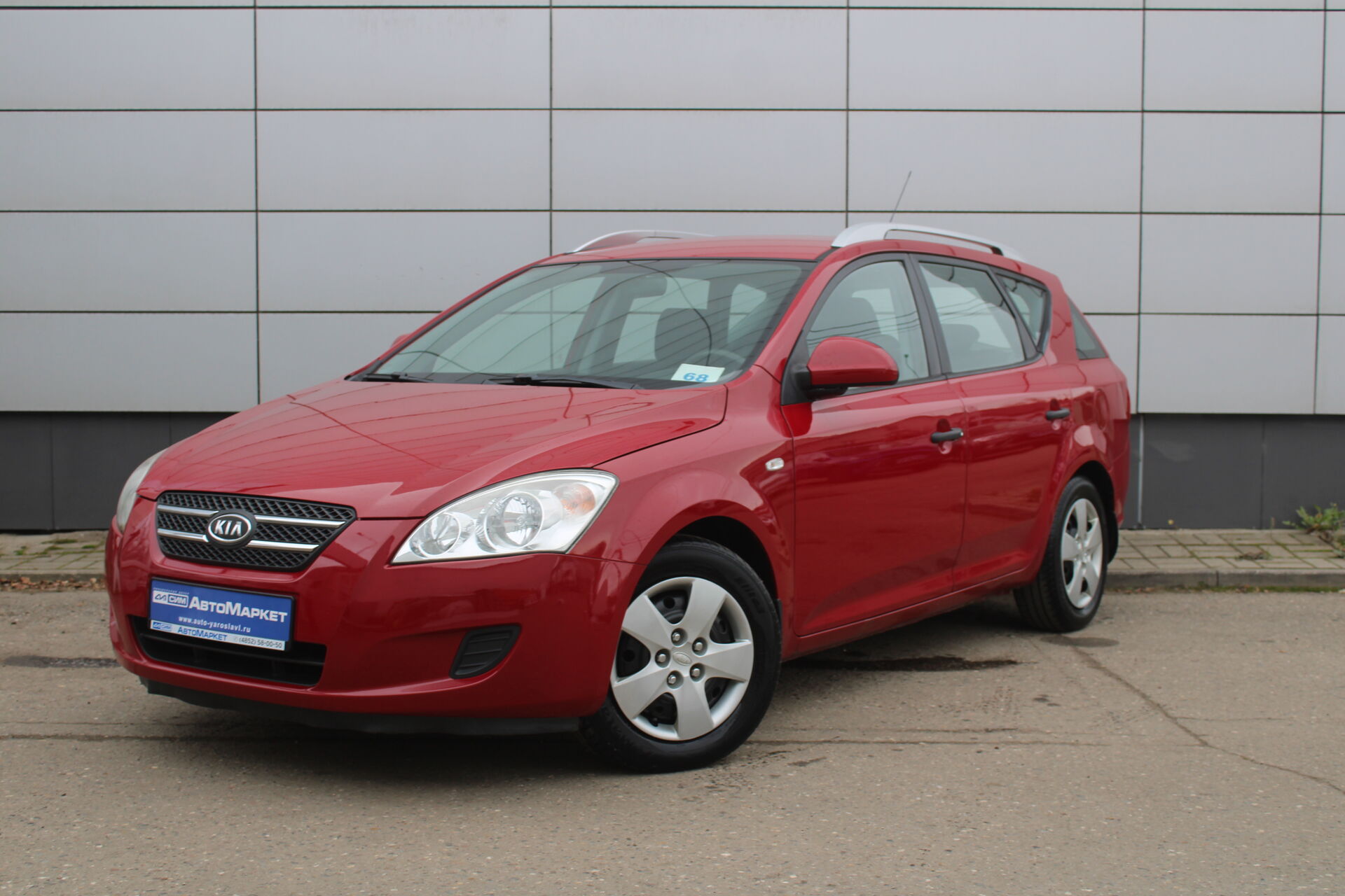 Красный Kia Ceed, I 1.4 MT (109 л.с.) 2008