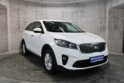 Белый Kia Sorento 2.4 AT (188 л.с.) 4WD 2020 фото 2