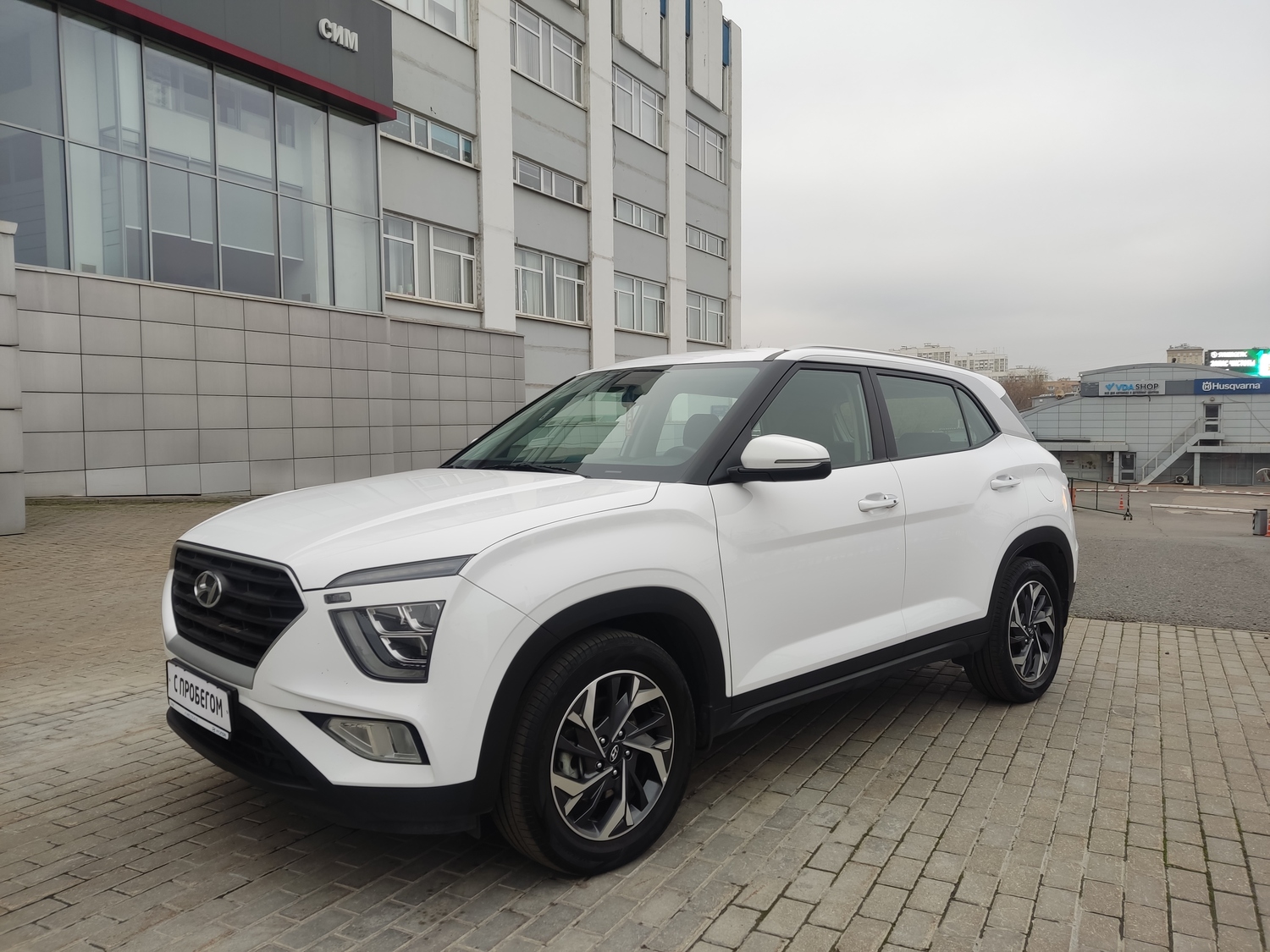 белый Hyundai Creta 2.0 AT (149 л.с.) 4WD 2021