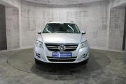 Серый Volkswagen Tiguan 1.4 MT (150 л.с.) 4WD 2009 фото 1
