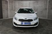Белый Kia Ceed 1.6 AT (130 л.с.) 2018 фото 1