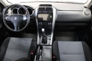 Черный Suzuki Grand Vitara 1.6 MT (106 л.с.) 4WD 2007 фото 8