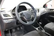 Красный Hyundai Solaris 1.6 MT (123 л.с.) 2019 фото 9
