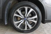 серый Subaru Forester 2.0 CVT (150 л.с.) 4WD 2019 фото 8