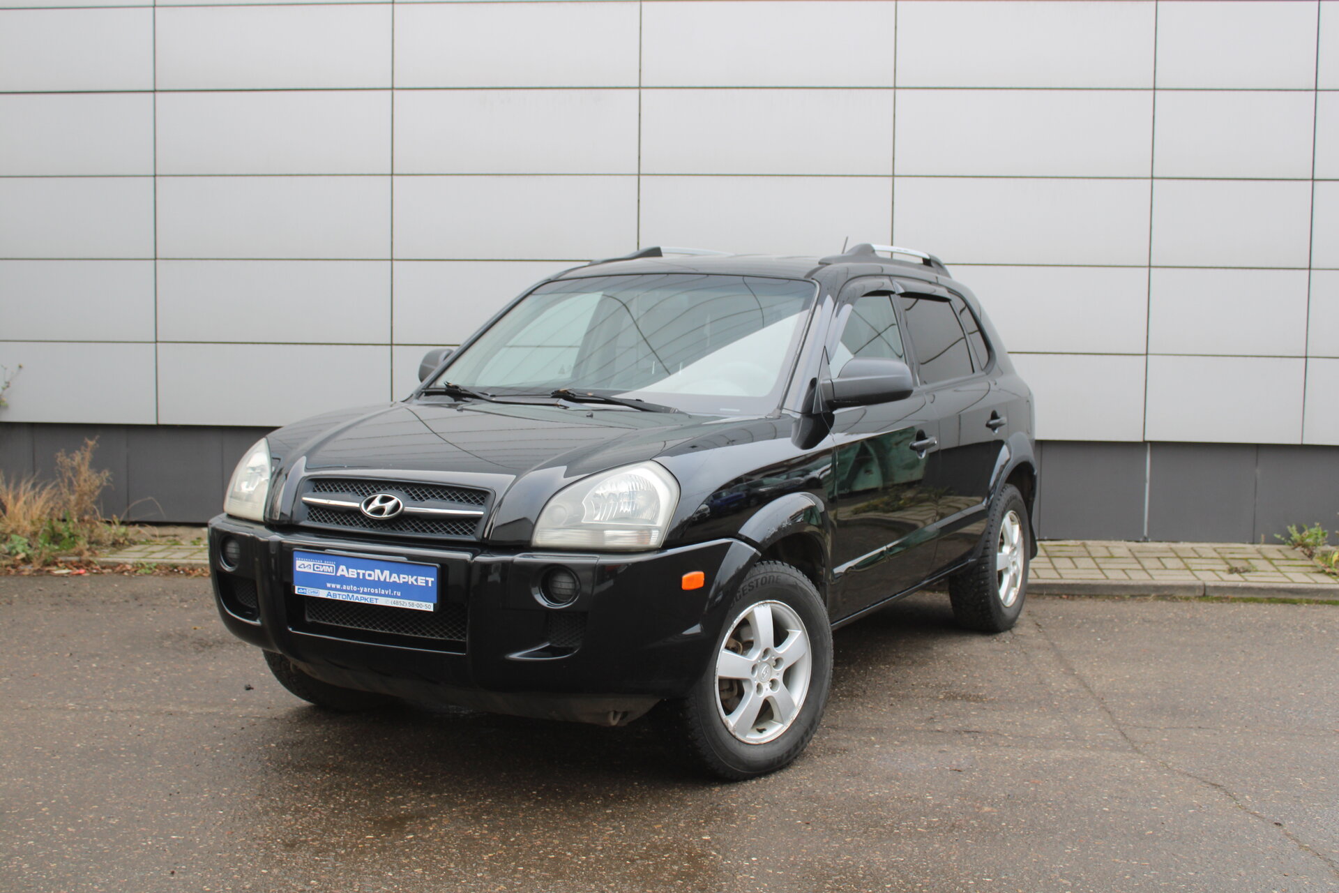 Черный Hyundai Tucson 2.0 AT (141 л.с.) 2004
