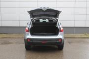 Серый Nissan Qashqai 1.6 CVT (117 л.с.) 2012 фото 12