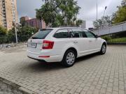 белый Skoda Octavia 1.2 MT (105 л.с.) 2013 фото 19
