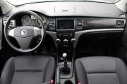 Белый SsangYong Actyon 2.0 MT (149 л.с.) 4WD 2012 фото 8