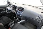 Серебряный Mitsubishi ASX 1.6 MT (117 л.с.) 2011 фото 10