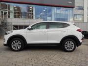 белый Hyundai Tucson 2.0 AT (150 л.с.) 2017 фото 1