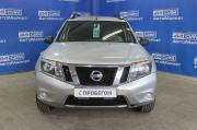 серебряный Nissan Terrano 1.6 MT (102 л.с.) 2014 фото 7