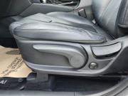 белый Hyundai Santa Fe 2.2d AT (200 л.с.) 4WD 2019 фото 15