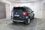 Черный Skoda Yeti 1.2 MT (105 л.с.) 2010 фото 5