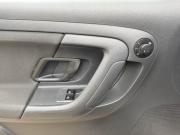 белый Skoda Fabia 1.2 MT (70 л.с.) 2013 фото 13
