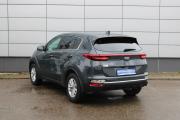 Серый Kia Sportage 2.0 AT (150 л.с.) 2021 фото 7