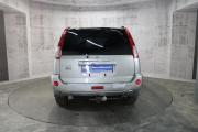 Серый Nissan X-Trail 2.0 MT (140 л.с.) 4WD 2006 фото 6