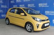 желтый Kia Picanto 1.3 AT (84 л.с.) 2019 фото 1