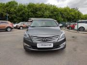 серый Hyundai Solaris 1.4 AT (107 л.с.) 2016 фото 3