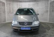 Серый Volkswagen Sharan 2.0d MT (140 л.с.) 2008 фото 1