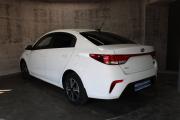 Белый Kia Rio 1.6 AT (123 л.с.) 2019 фото 7