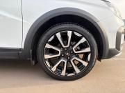Белый Lada (ВАЗ) Vesta SW Cross 1.8 CVT (122 л.с.) 2024 фото 4