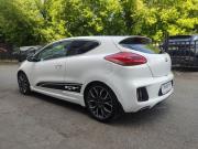 белый Kia Ceed GT 1.6 MT (204 л.с.) 2015 фото 2
