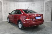 Красный Volkswagen Polo 1.6 MT (90 л.с.) 2018 фото 7