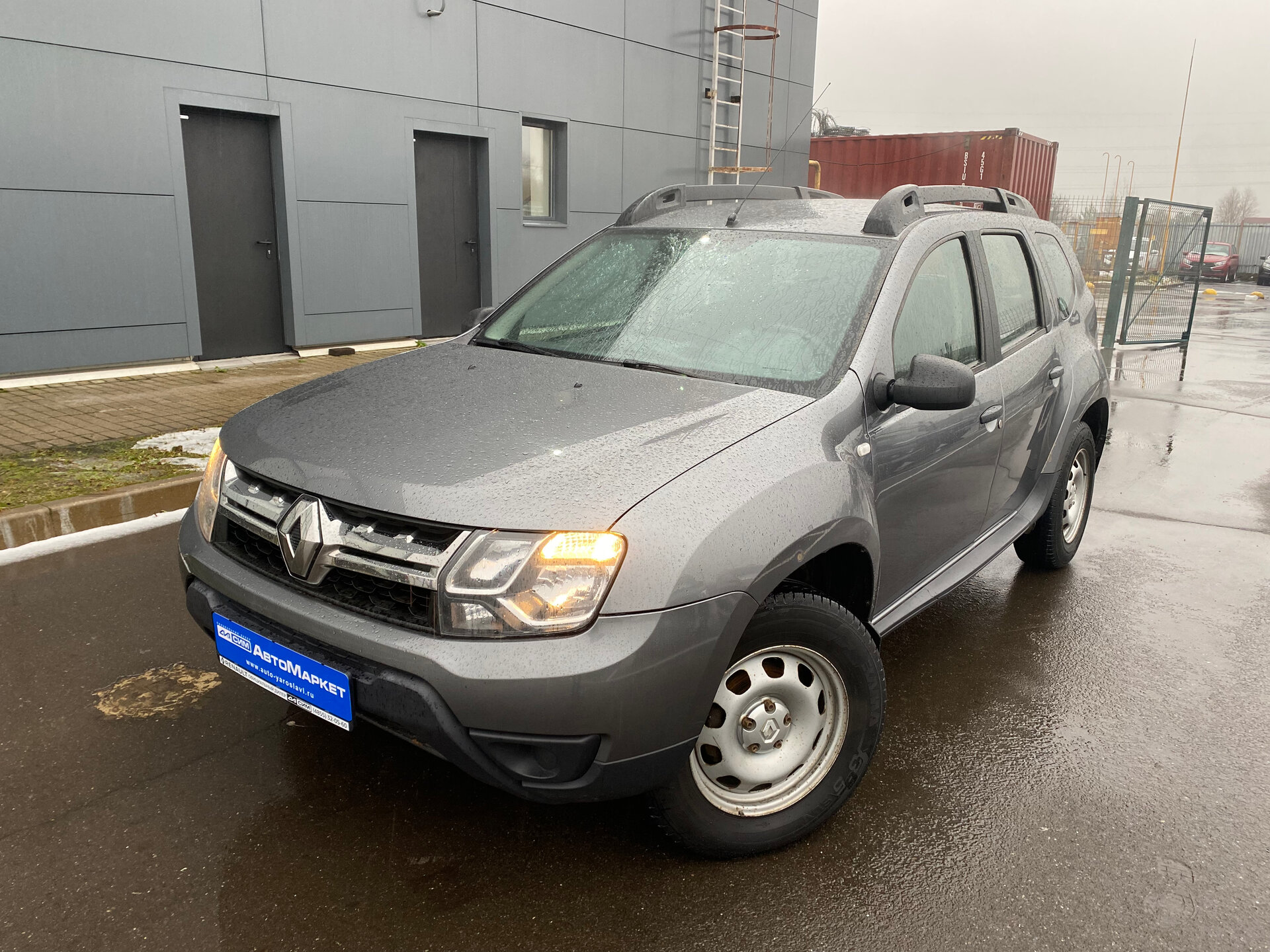 Серый Renault Duster 1.5d MT (109 л.с.) 4WD 2020