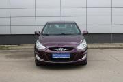 Фиолетовый Hyundai Solaris 1.6 AT (123 л.с.) 2012 фото 1