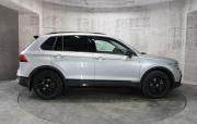 Серый Volkswagen Tiguan 2.0 AMT (180 л.с.) 4WD 2021 фото 3
