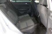 серебряный Kia Sportage 2.0 AT (150 л.с.) 4WD 2018 фото 15