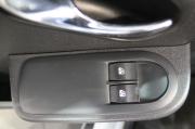 серебряный Nissan Terrano 1.6 MT (102 л.с.) 2014 фото 19