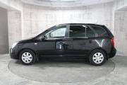 Черный Kia Carens 2.0 MT (145 л.с.) 2007 фото 4
