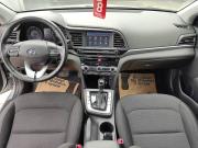 серебряный Hyundai Elantra 2.0 AT (150 л.с.) 2019 фото 4