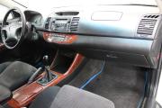 Бежевый Toyota Camry 2.4 MT (152 л.с.) 2004 фото 10