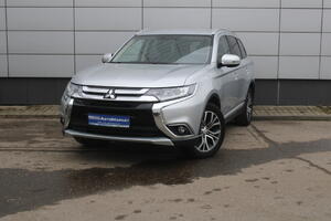 Серебряный Mitsubishi Outlander 2.0 CVT (146 л.с.) 4WD 2017