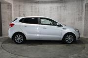 Серый Kia Rio 1.6 MT (123 л.с.) 2016 фото 4