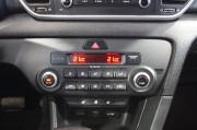 серебряный Kia Sportage 2.0 AT (150 л.с.) 4WD 2018 фото 18