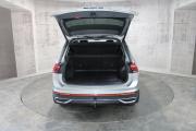Серый Volkswagen Tiguan 2.0 AMT (180 л.с.) 4WD 2021 фото 12